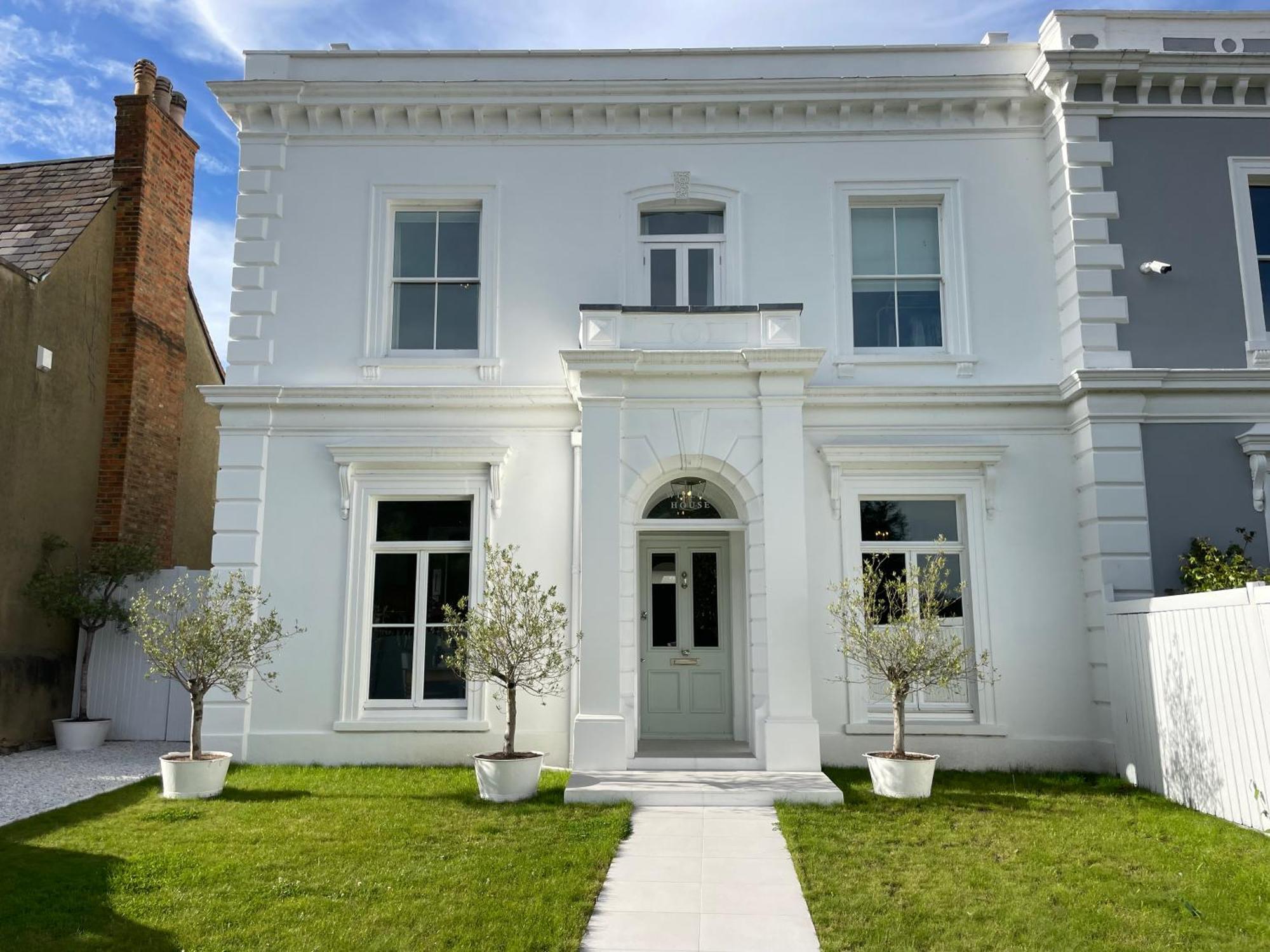 Willow House, Georgian Property In Shepperton Kültér fotó